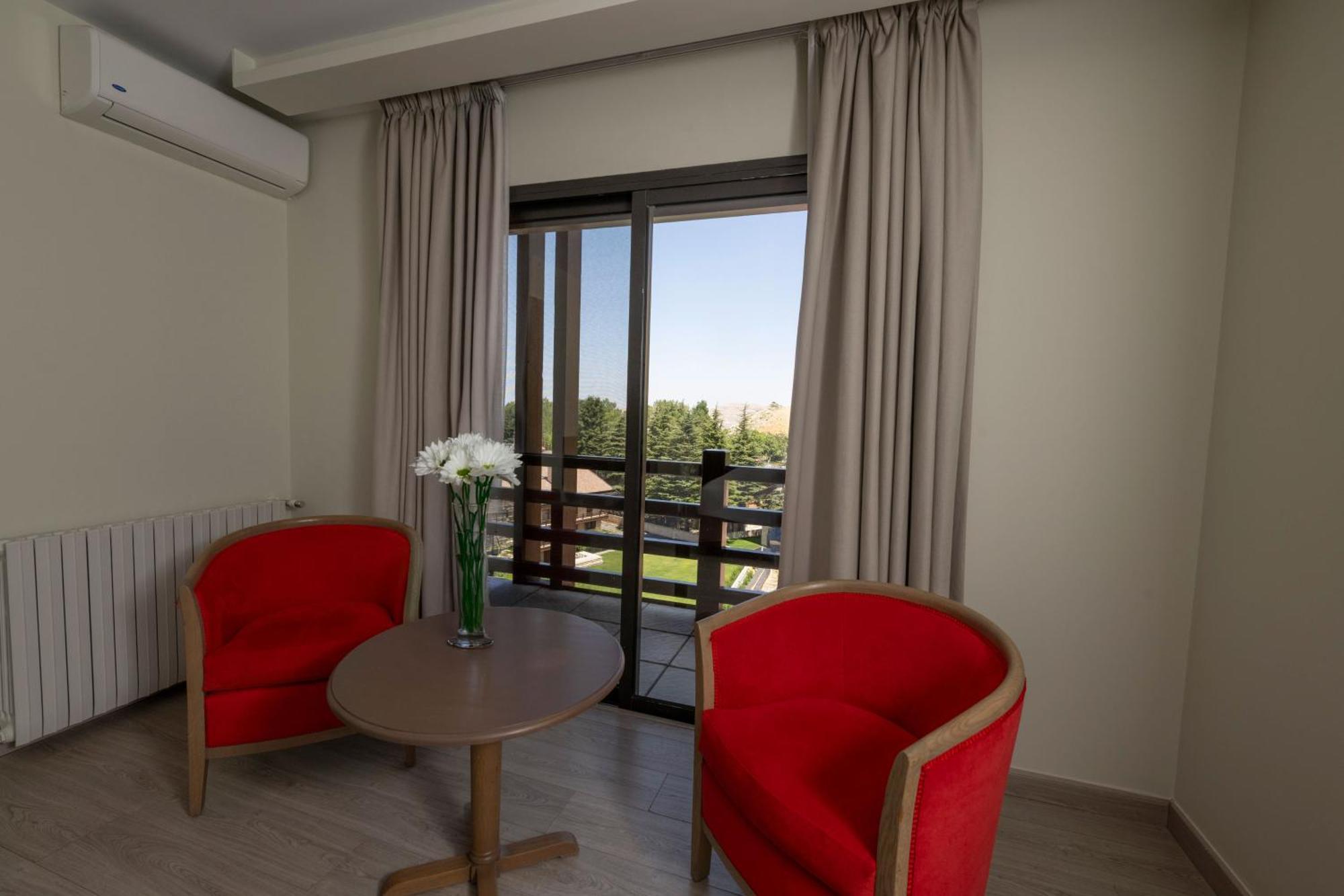 Mzaar Kfardebian Intercontinental Mzaar Lebanon Mountain Resort & Spa By Ihg מראה חיצוני תמונה